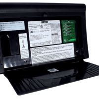 WFCO WF-8700 Series 25 Amp Power Converter