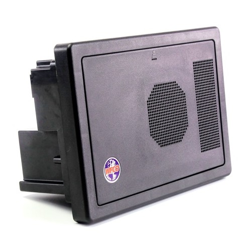 WFCO WF-8735 35 Amp Power Converter with AC/DC Distribution