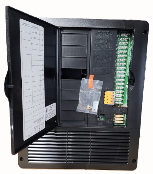 Progressive Dynamics Inteli-Power 4500 Converter, 1550W