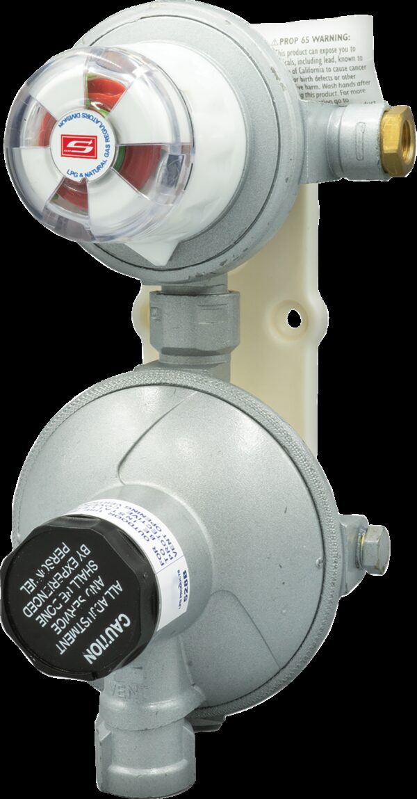 Suburban RV Two-Stage Propane Regulator, 450,000 BTU, Aluminum
