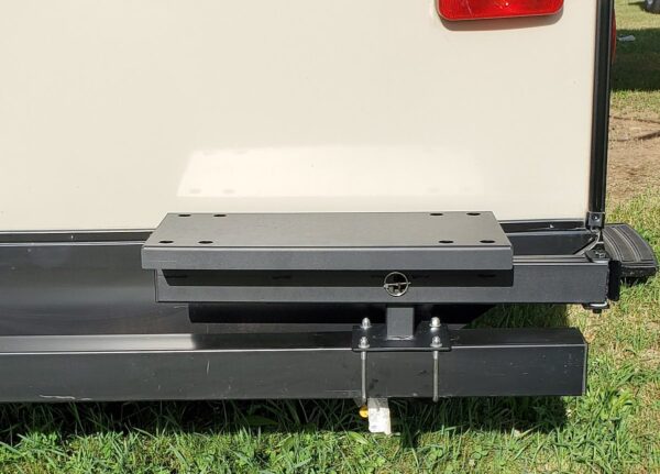 Fleming Sales Semi-Universal Bumper Grill Mount, 17-20 Inch Arm, Black