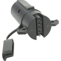 Hopkins 7-Blade to 5-Flat Marine Adapter, Black