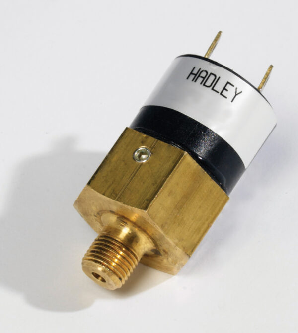 Hadley Air Horn Compressor Pressure Switch, 110-135 PSI, 1/8 Inch NPT